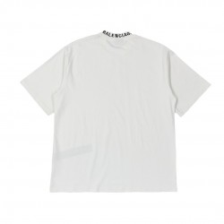 Balenciaga  T-Shirt Medium Fit in white and black thin jersey