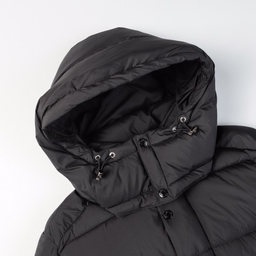 Moncler Vezere Logo-Appliquéd Quilted Nylon Hooded Down Jacket