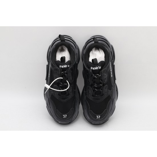 Balenciaga Triple S Sneaker 'Distressed Black' 531388W09O11000