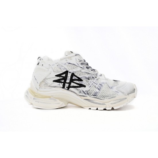 Balenciaga Runner Sneaker Graffiti White