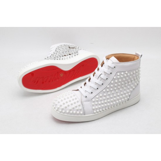 Christian Louboutin Sneakeres White Studded