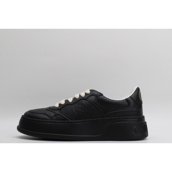 Gucci GG Embossed Sneaker 'Black Leather' 669582-1XL10-1000