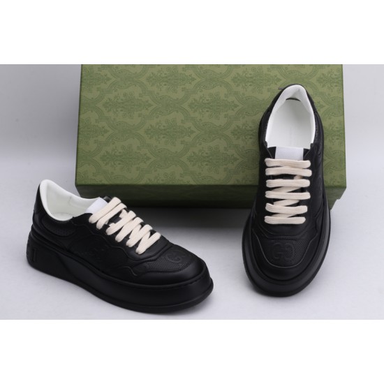 Gucci GG Embossed Sneaker 'Black Leather' 669582-1XL10-1000