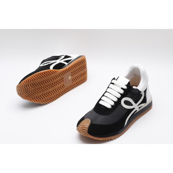 Loewe Flow Runner Low Black White