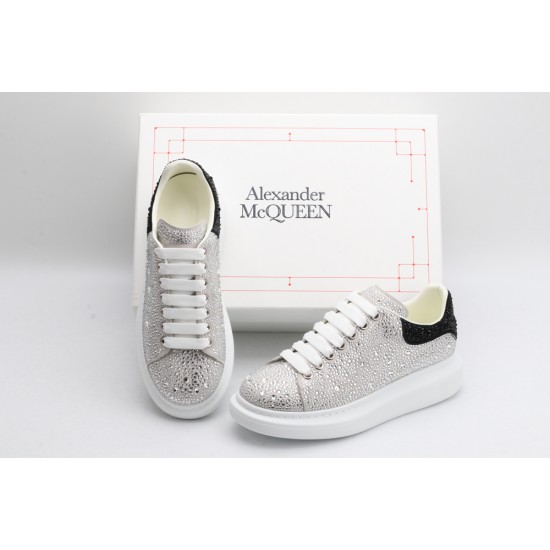 Alexander McQueen Oversized Diamond Silver Black