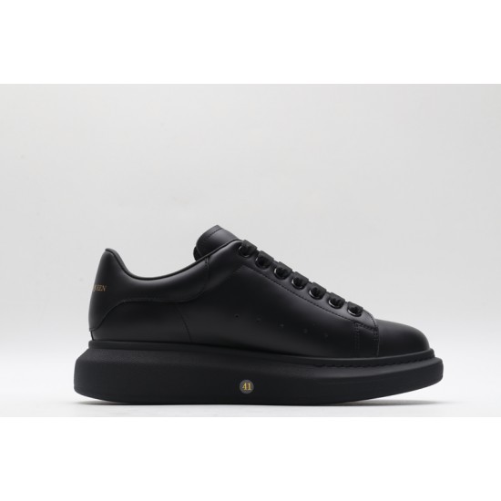 Alexander McQueen Oversized Black