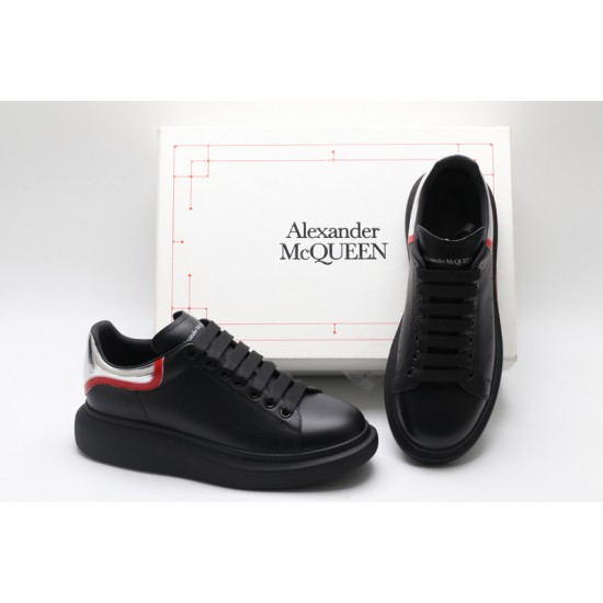 Alexander McQueen Oversized Sneaker Curve Tech Black Silver Red