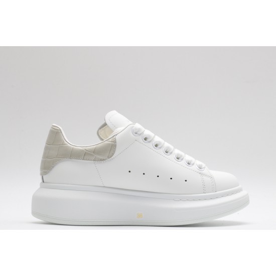 Alexander McQueen Oversized Sneaker White Pearl Cedar