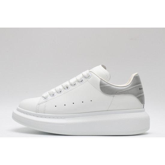 Alexander McQueen Oversized Sneaker White Grey Cedar