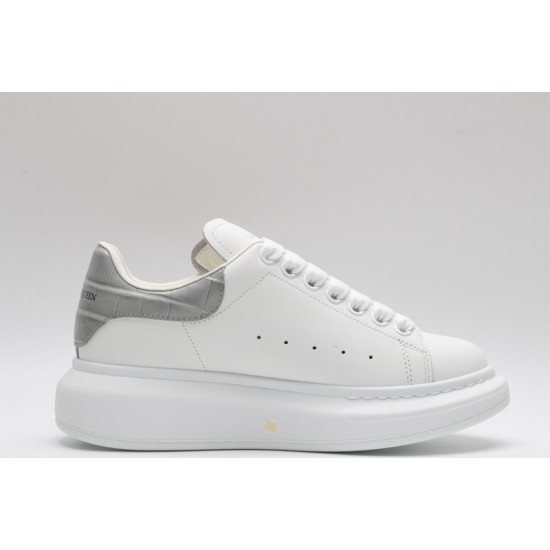 Alexander McQueen Oversized Sneaker White Grey Cedar