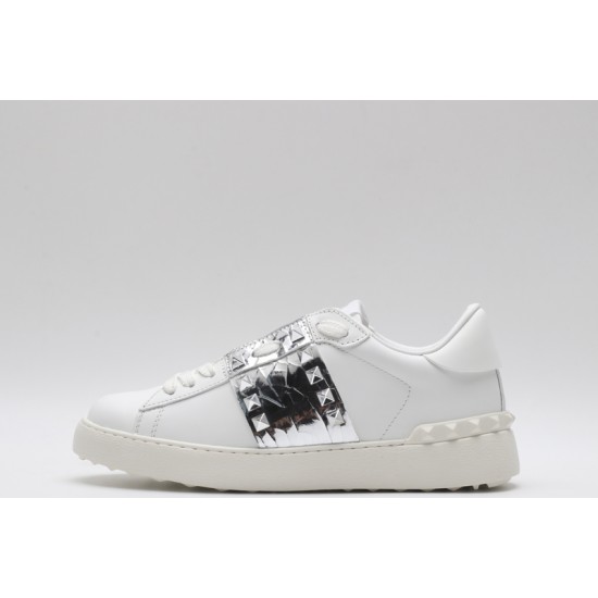 Valentino Garavani Low-Top Paneled Buffed Calfskin Sneaker White Silver