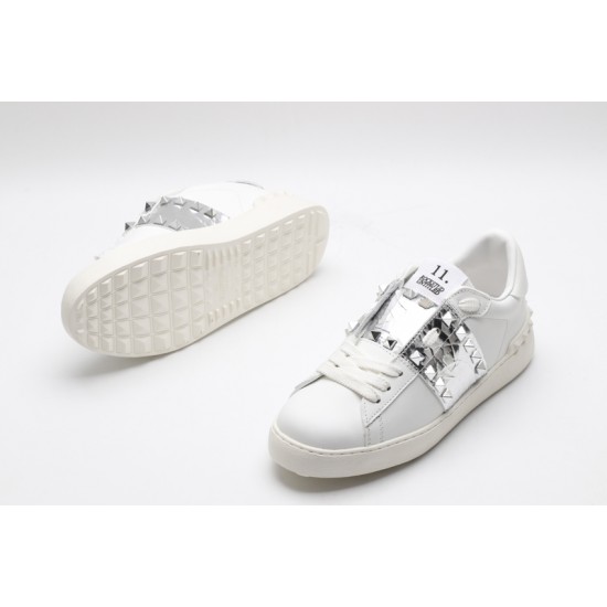 Valentino Garavani Low-Top Paneled Buffed Calfskin Sneaker White Silver