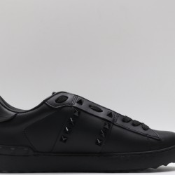 Valentino Garavani Low-Top Paneled Buffed Calfskin Sneaker Black