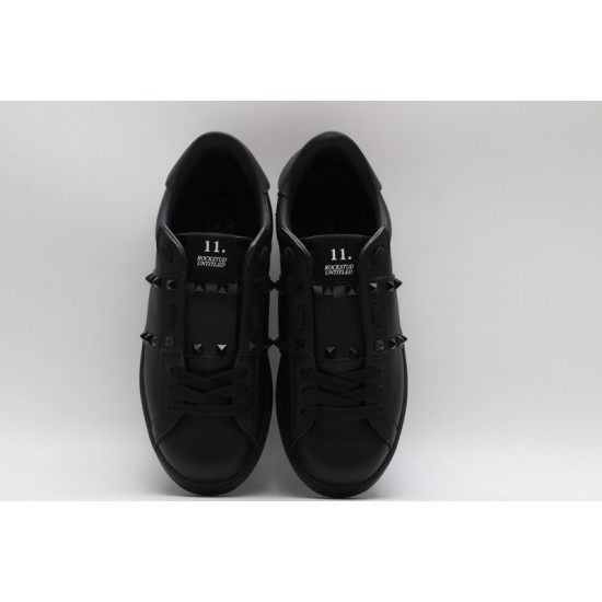 Valentino Garavani Low-Top Paneled Buffed Calfskin Sneaker Black