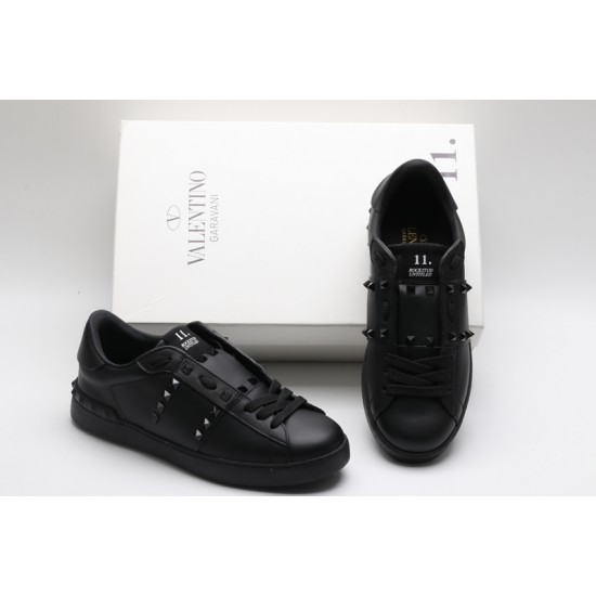 Valentino Garavani Low-Top Paneled Buffed Calfskin Sneaker Black Studded