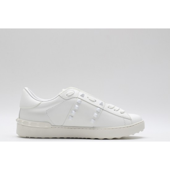 Valentino Garavani Low-Top Paneled Buffed Calfskin Sneaker White