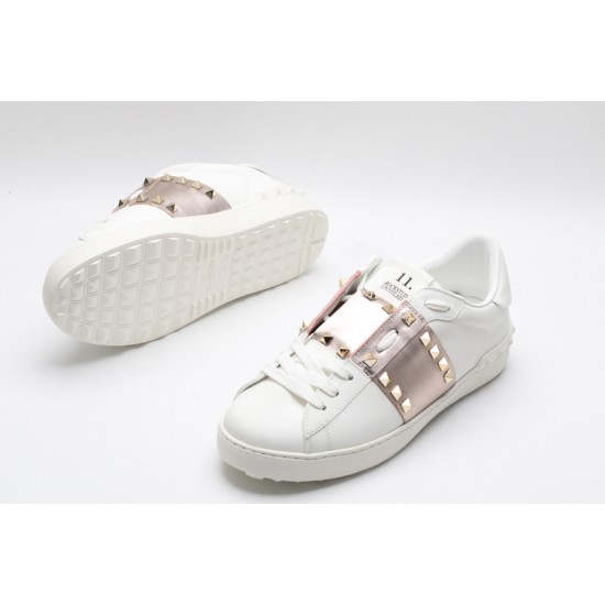 Valentino Garavani Low-Top Paneled Buffed Calfskin Sneaker White Metallic Copper