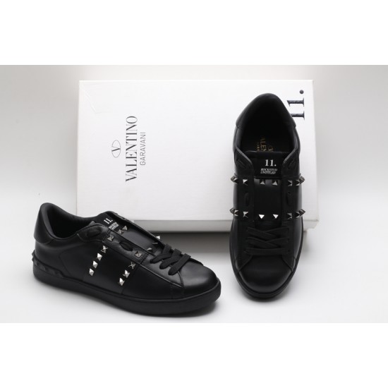 Valentino Garavani Low-Top Paneled Buffed Calfskin Sneaker Black Studded