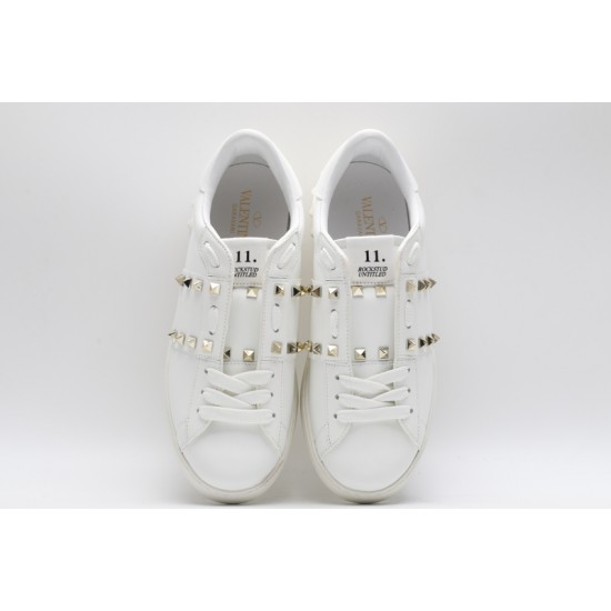 Valentino Garavani Low-Top Paneled Buffed Calfskin Sneaker White Gold