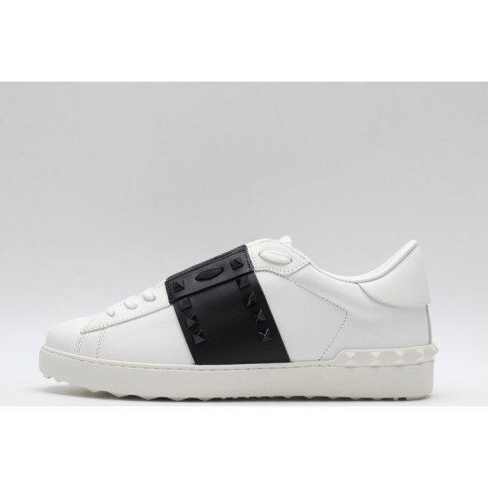 Valentino Garavani Low-Top Paneled Buffed Calfskin Sneaker White Black