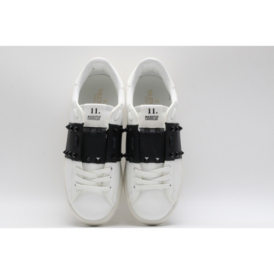 Valentino Garavani Low-Top Paneled Buffed Calfskin Sneaker White Black