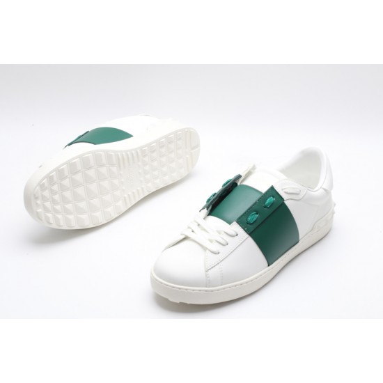 Valentino Garavani Low-Top Paneled Buffed Calfskin Sneaker White Green