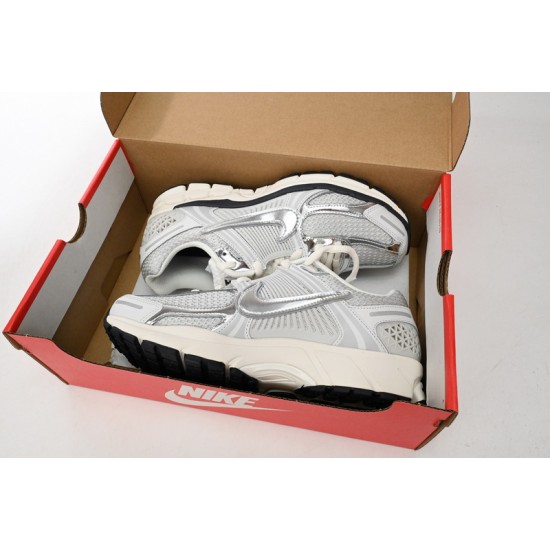 Nike Air Zoom Vomero 5 'Photon Dust Metallic Silver' FD0884-025