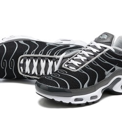 Nike Air Max Plus SE 'Iron Grey' DZ2655-001