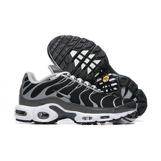 Nike Air Max Plus SE 'Iron Grey' DZ2655-001