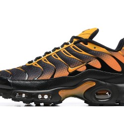 Nike Air Max Plus 'Black University Gold Viotech'