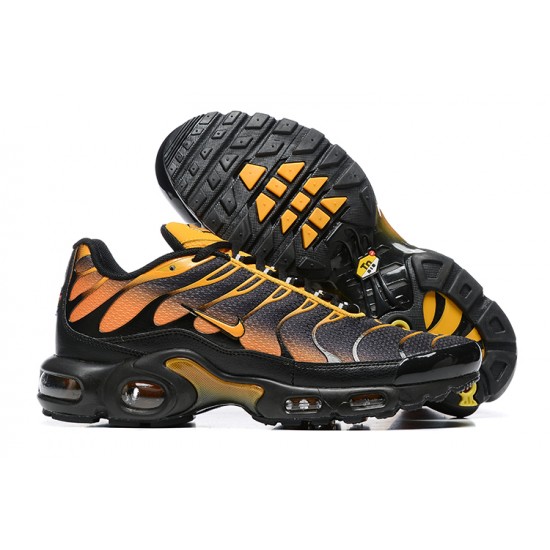 Nike Air Max Plus 'Black University Gold Viotech'