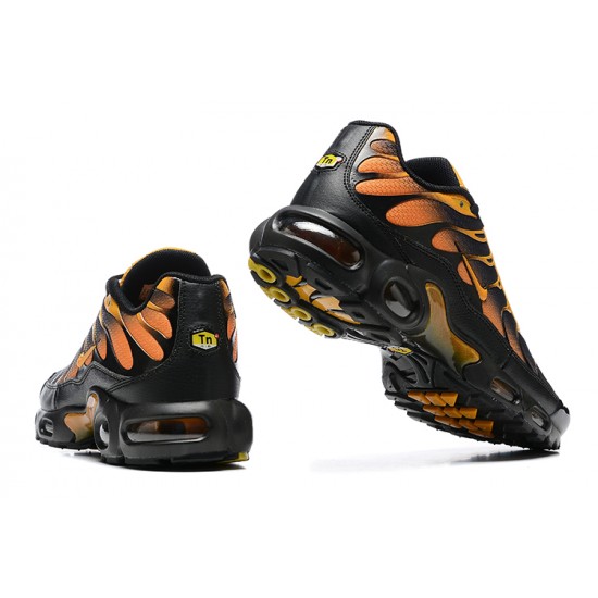 Nike Air Max Plus 'Black University Gold Viotech'