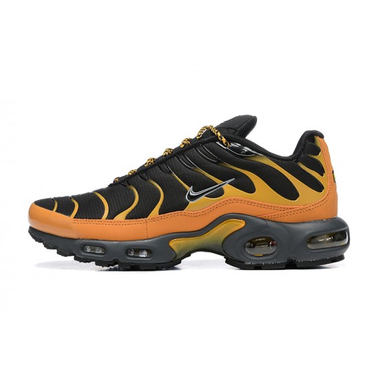 Nike Air Max Plus 'University Gold Black' FB9722-700