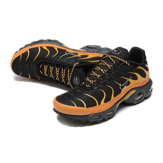 Nike Air Max Plus 'University Gold Black' FB9722-700