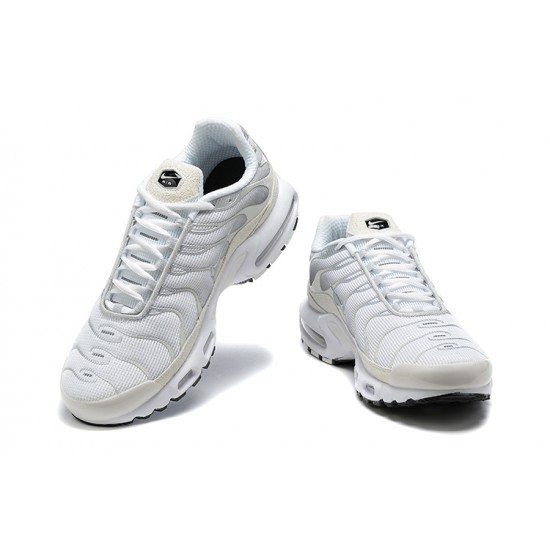 Nike Air Max Plus 'White' FW7813 001