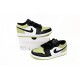 AIR JORDAN 1 LOW SE 'VIVID GREEN SNAKESKIN' DX4446-301