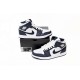 AIR JORDAN 1 MID 'OBSIDIAN' 554725-174